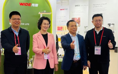 伟强携重磅新品亮相广交会